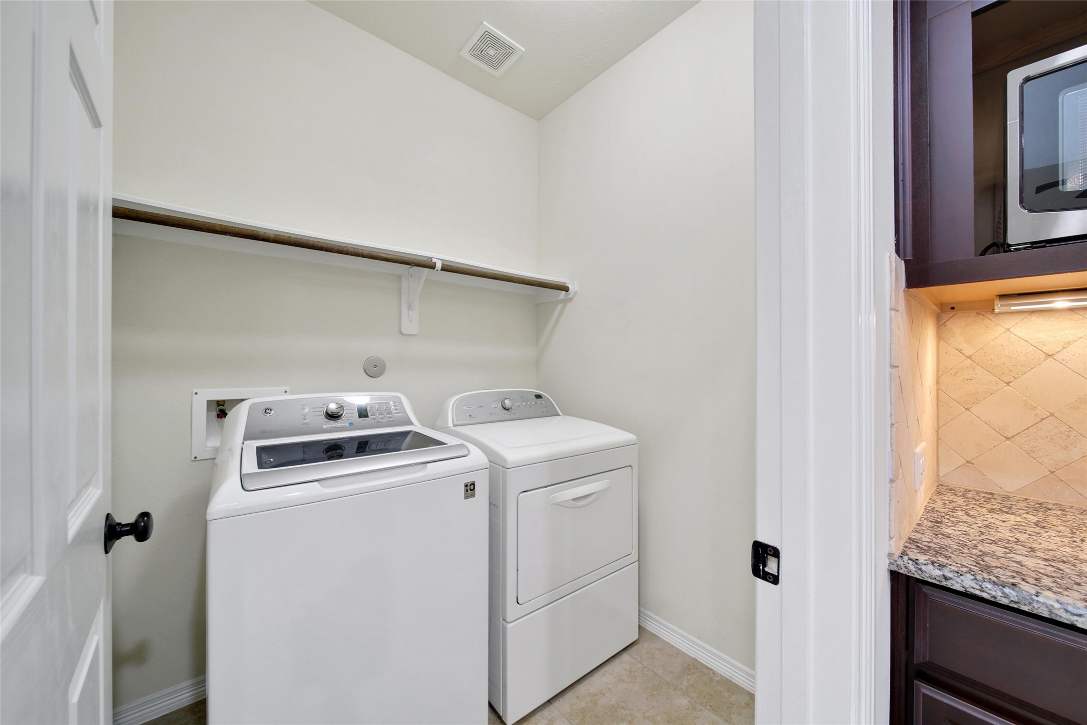 9131 Durango Point Lane Houston, TX 77070 - Photo 36 of 40