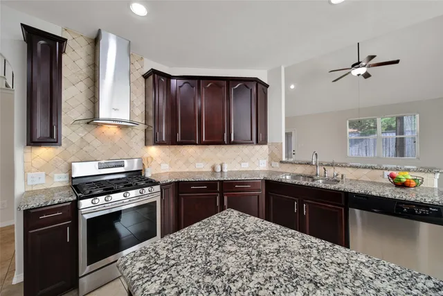 $395,000 | 9131 Durango Point Lane, Houston, TX 77070