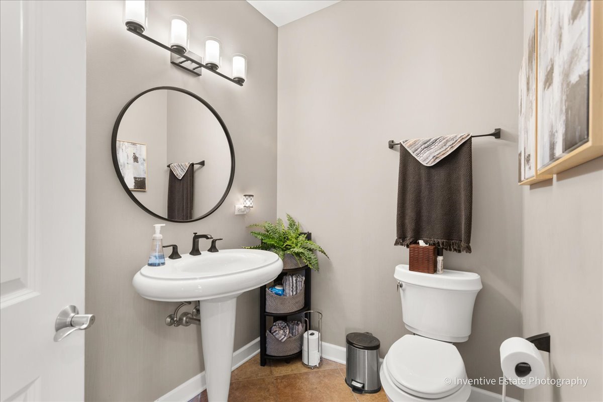 5030 Half Round Road Oswego, IL 60543 - Photo 22 of 30