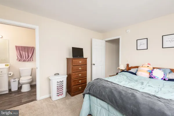 $299,000 | 1 Oakview Court, Ridgely, MD 21660
