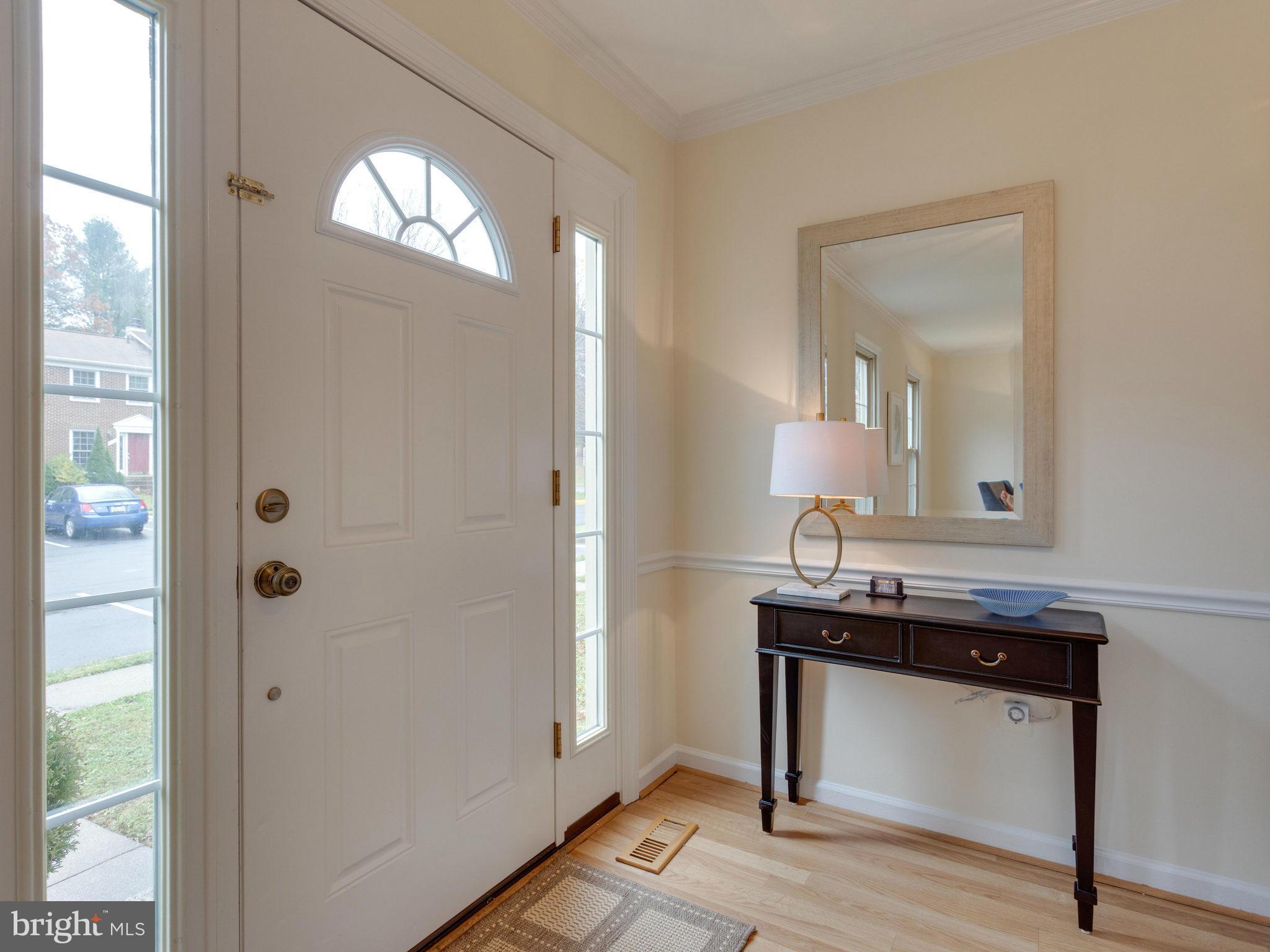 7960 Forest Path Way Springfield, VA 22153 - Photo 2 of 19 SPACIOUS FOYER ENTRY