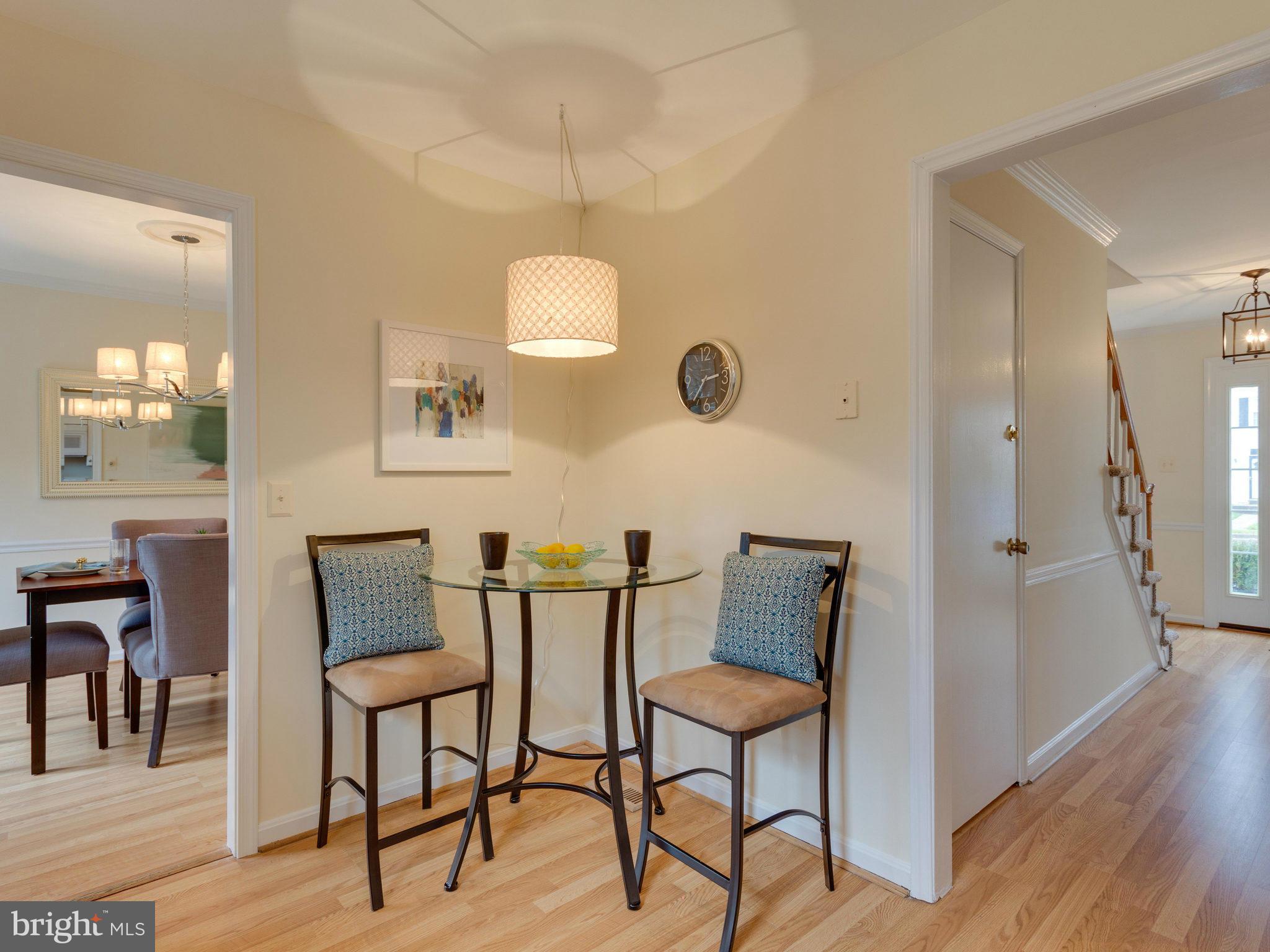 7960 Forest Path Way Springfield, VA 22153 - Photo 8 of 19 BREAKFAS AREA