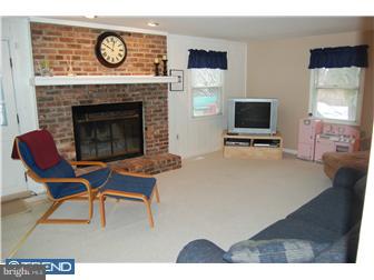 200 North Overhill Road Media, PA 19063 - Photo 8 of 12 Family Room
