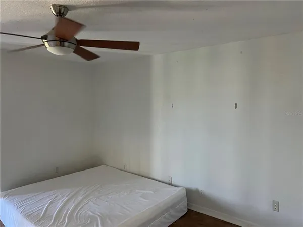 $2,700 | 6150 Gulfport Boulevard South, Unit 402, Gulfport, FL 33707