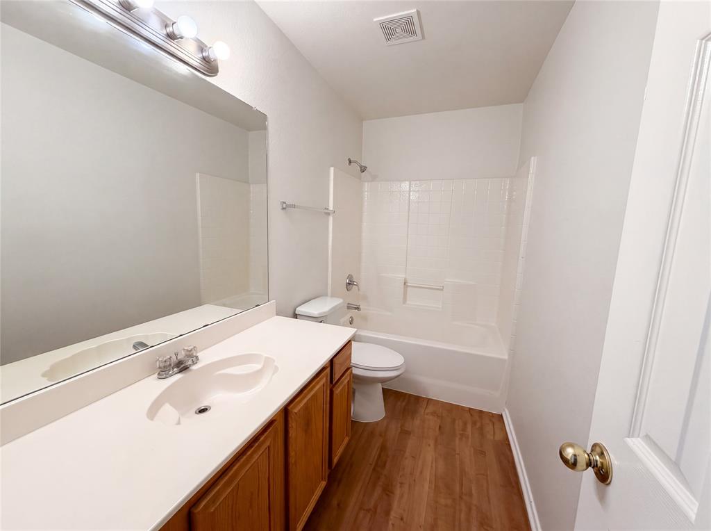 5432 Nuthatch Street Dallas, TX 75236 - Photo 11 of 16