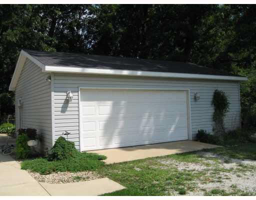 69130 Willow Road Walkerton, IN 46574 - Photo 3 of 8