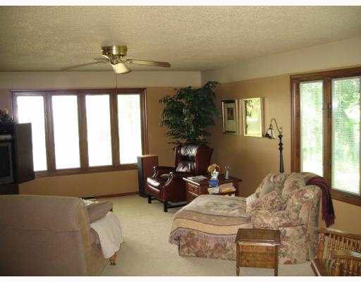 69130 Willow Road Walkerton, IN 46574 - Photo 5 of 8