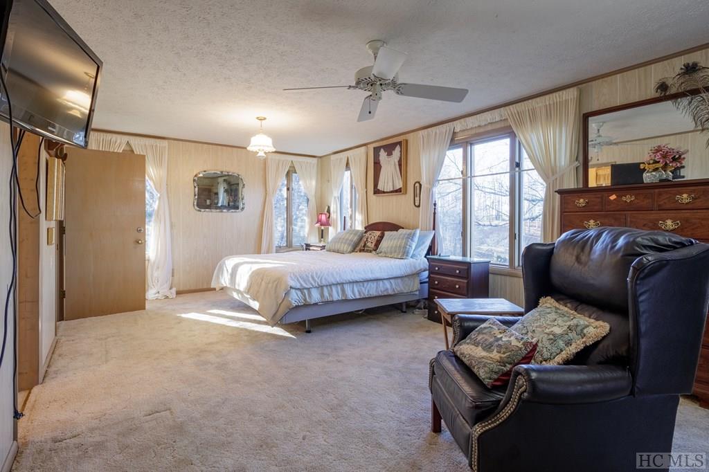 368 Stewart Road Cullowhee, NC 28723 - Photo 12 of 45 Gallery Image 12