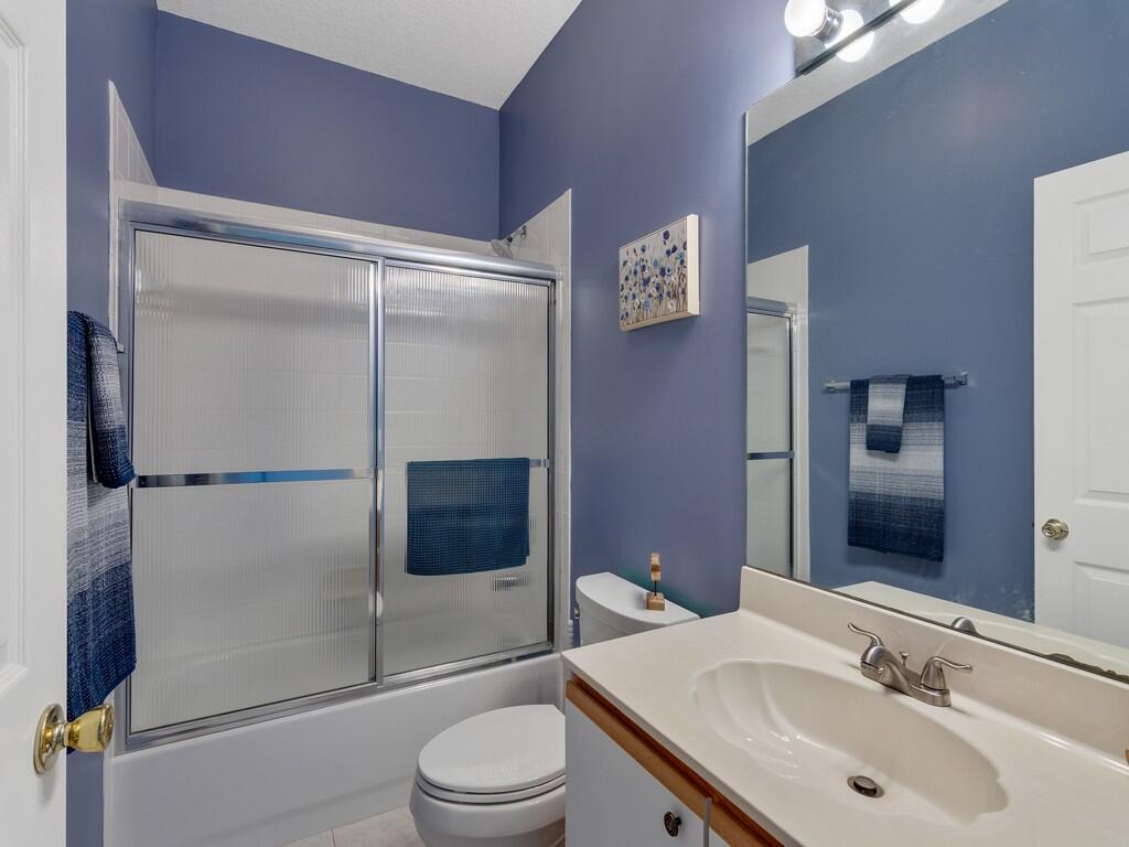 4001 Gator Trace Road Fort Pierce, FL 34982 - Photo 28 of 45 2nd bath