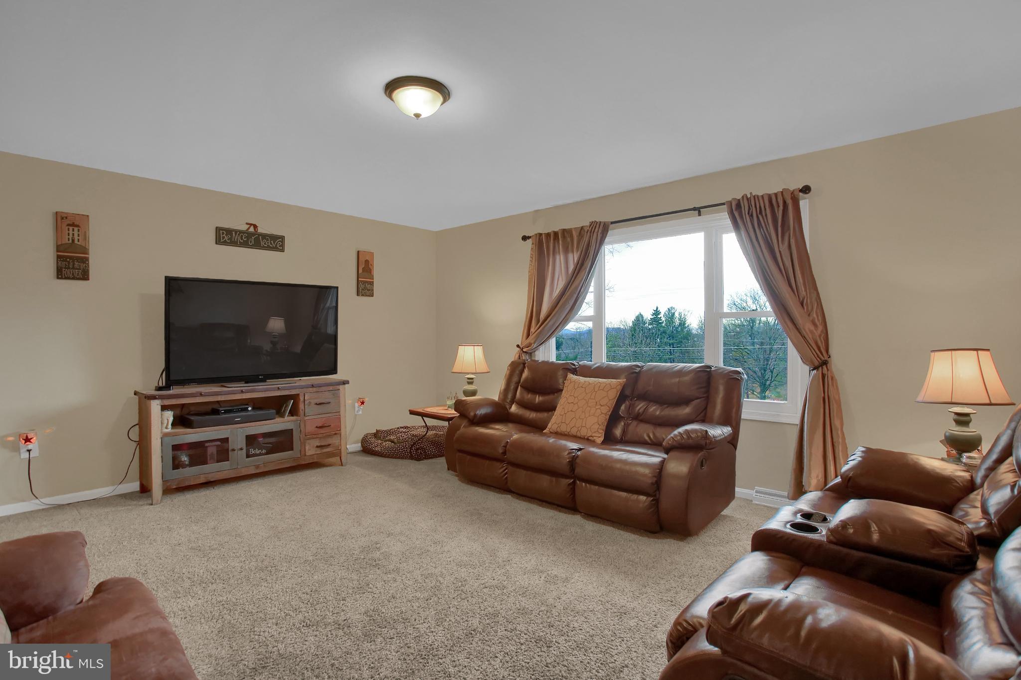828 Lewisberry Road Lewisberry, PA 17339 - Photo 7 of 15