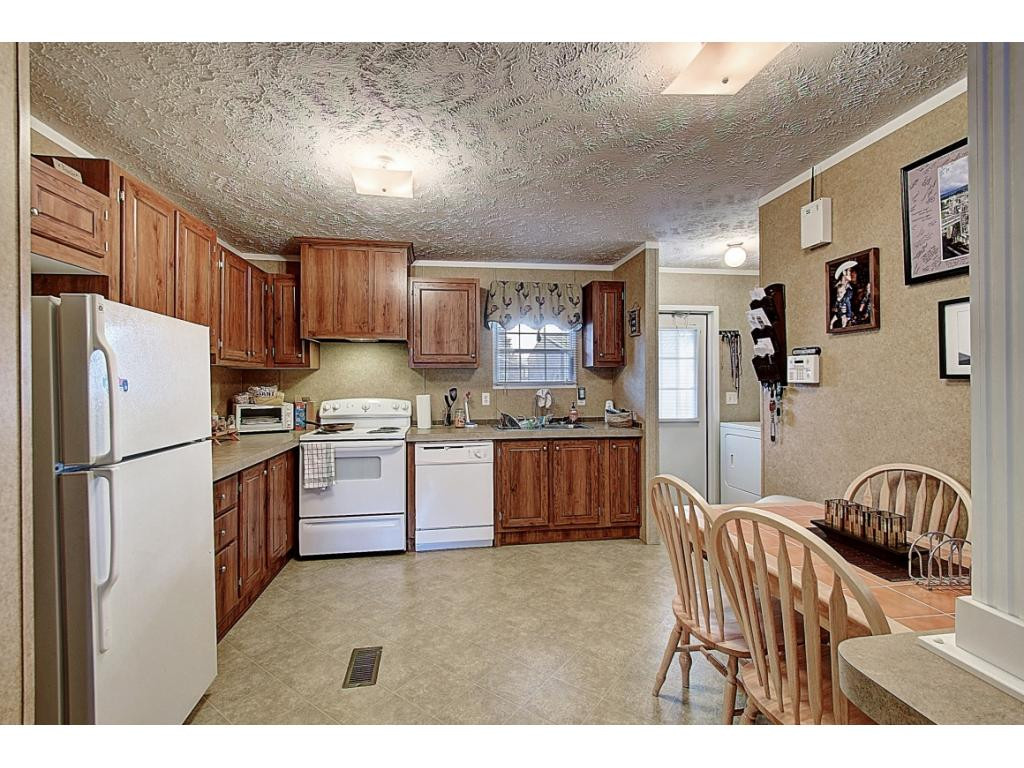 7022 Babbs Mill Road Greeneville, TN 37745 - Photo 13 of 33 Photo 13
