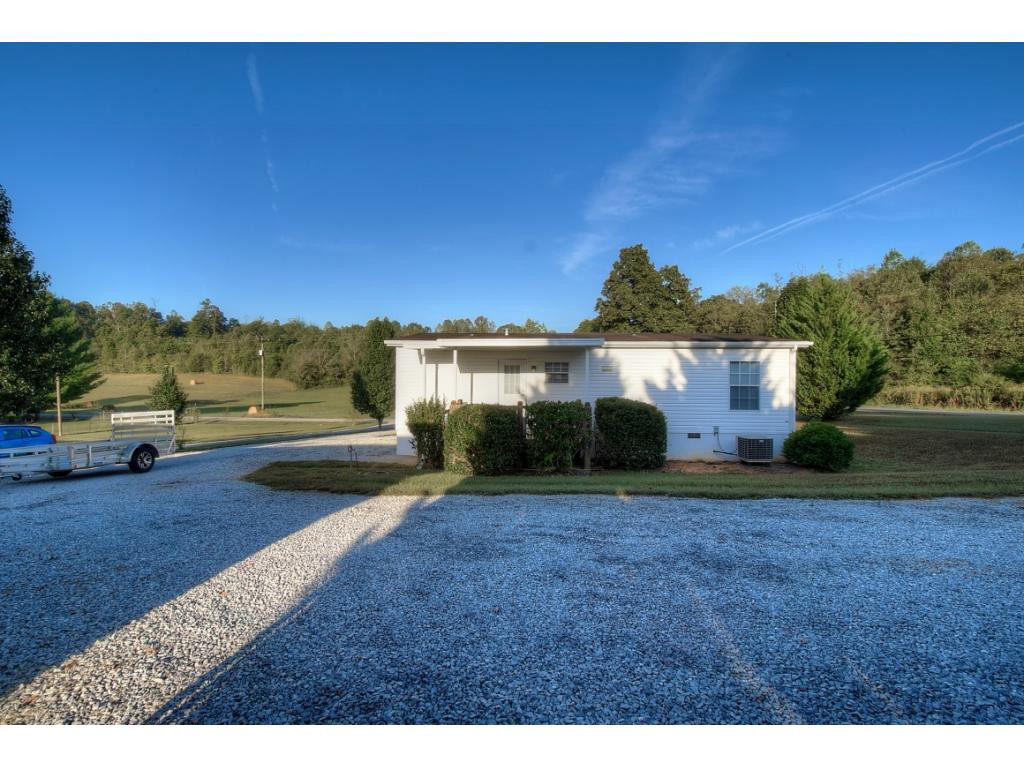 7022 Babbs Mill Road Greeneville, TN 37745 - Photo 30 of 33 Photo 31