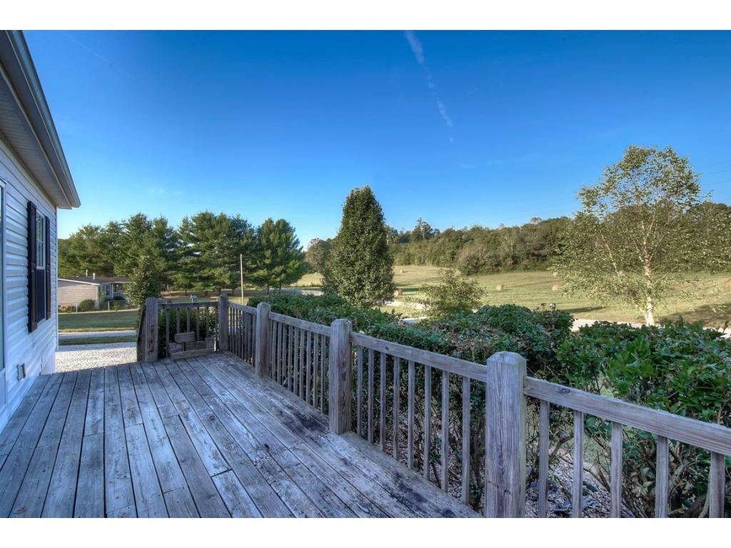 7022 Babbs Mill Road Greeneville, TN 37745 - Photo 6 of 33 Photo 6