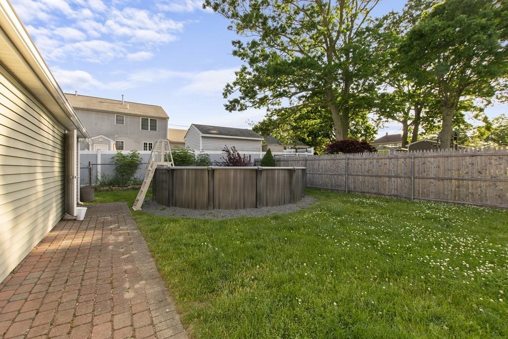 399 Grattan Street Fall River, MA 02721 - Photo 22 of 24 Gallery Image 22