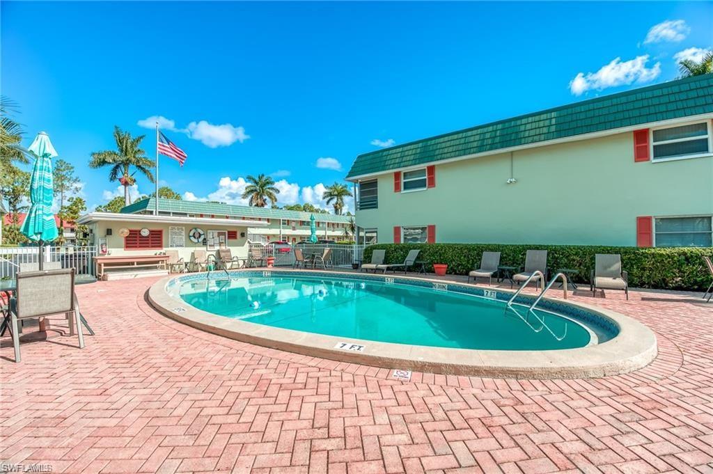 200 Valley Stream Drive, Unit 4B Naples, FL 34113 - Photo 2 of 11