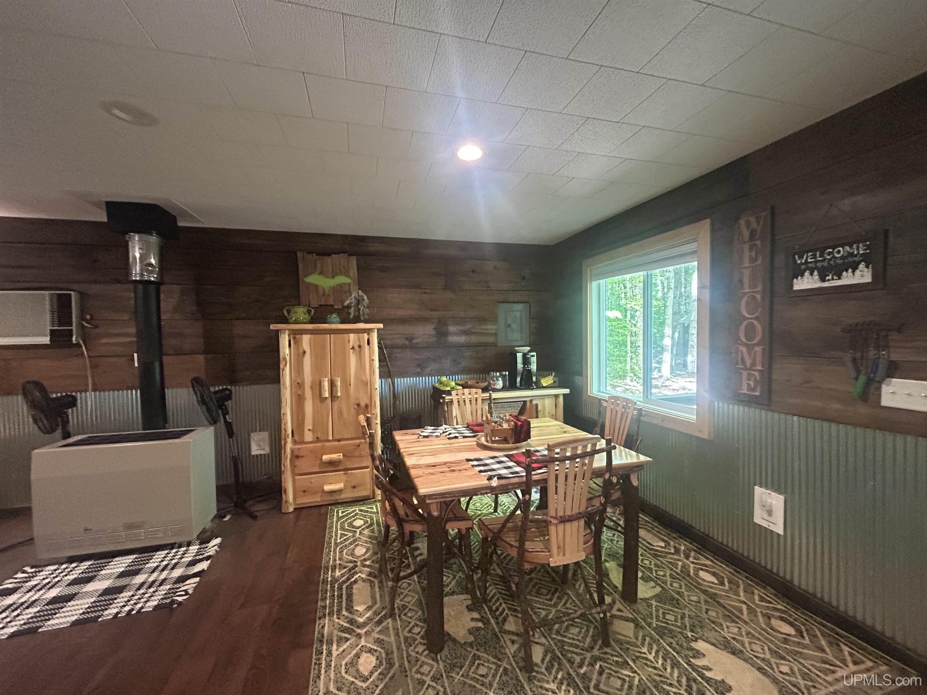 285 N Round Lake Road Wetmore, MI 49895 - Photo 10 of 28