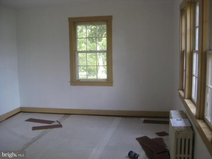 820 Edgewood Road Edgewood, MD 21040 - Photo 7 of 17 Dining Room