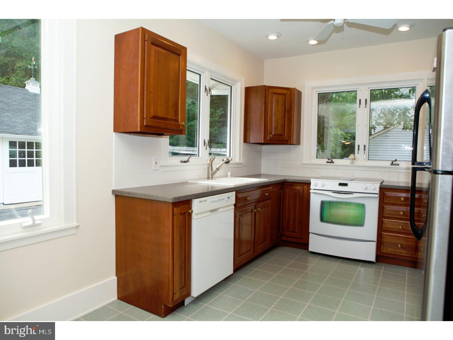 142 Sproul Road Malvern, PA 19355 - Photo 11 of 24 Kitchen