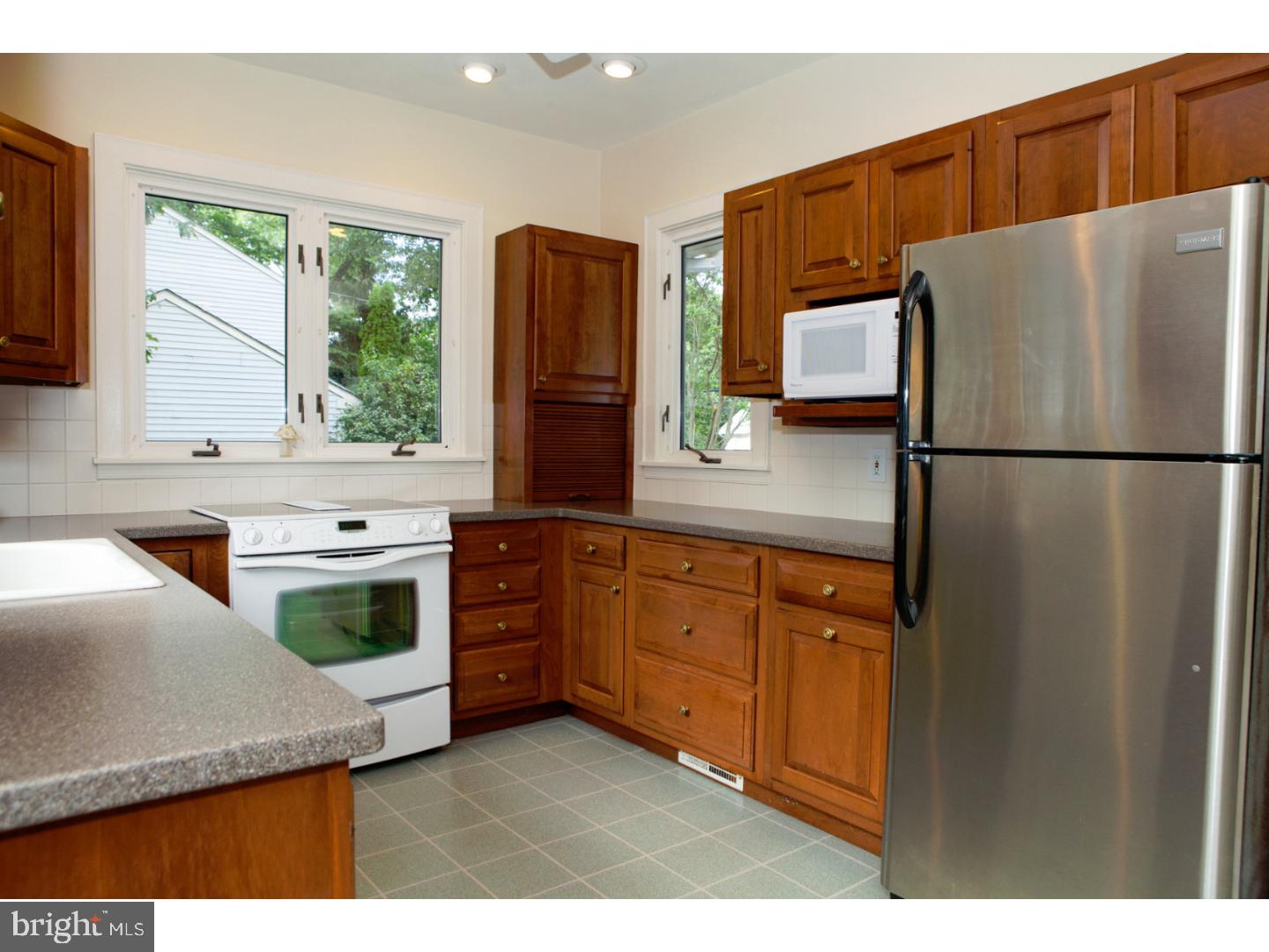 142 Sproul Road Malvern, PA 19355 - Photo 9 of 24 Kitchen
