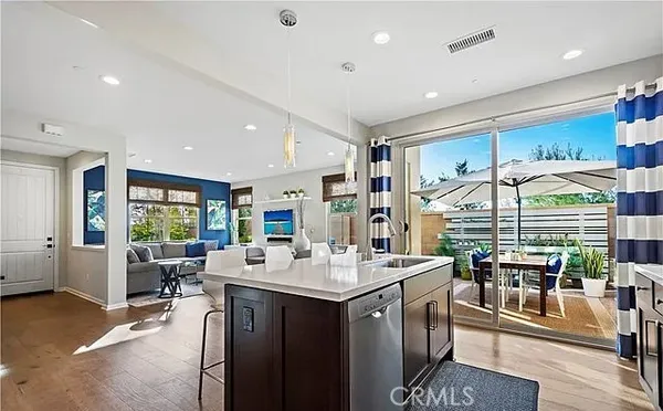 $4,900 | 191 Excursion, Irvine, CA 92618