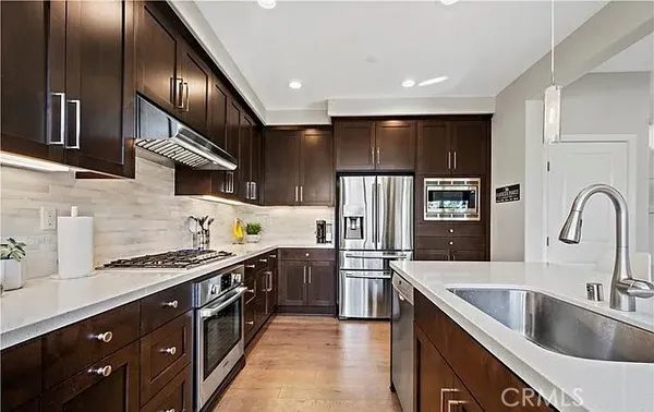 $4,900 | 191 Excursion, Irvine, CA 92618