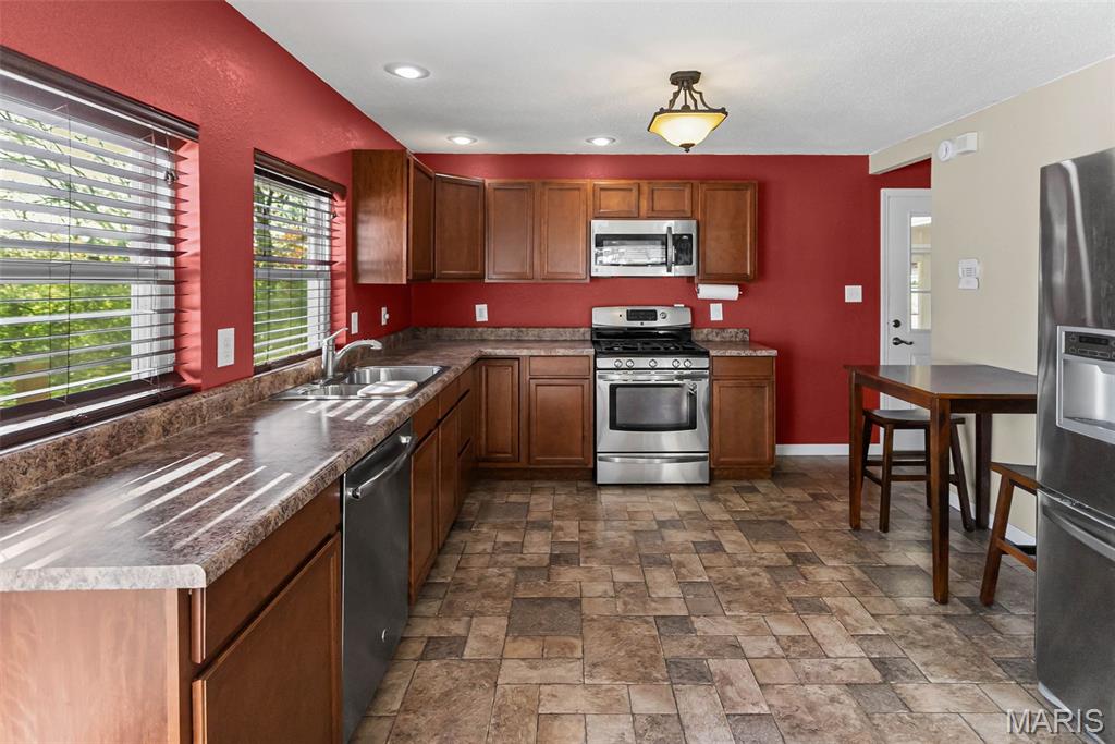 3975 Lake Street Granite City, IL 62040 - Photo 13 of 40