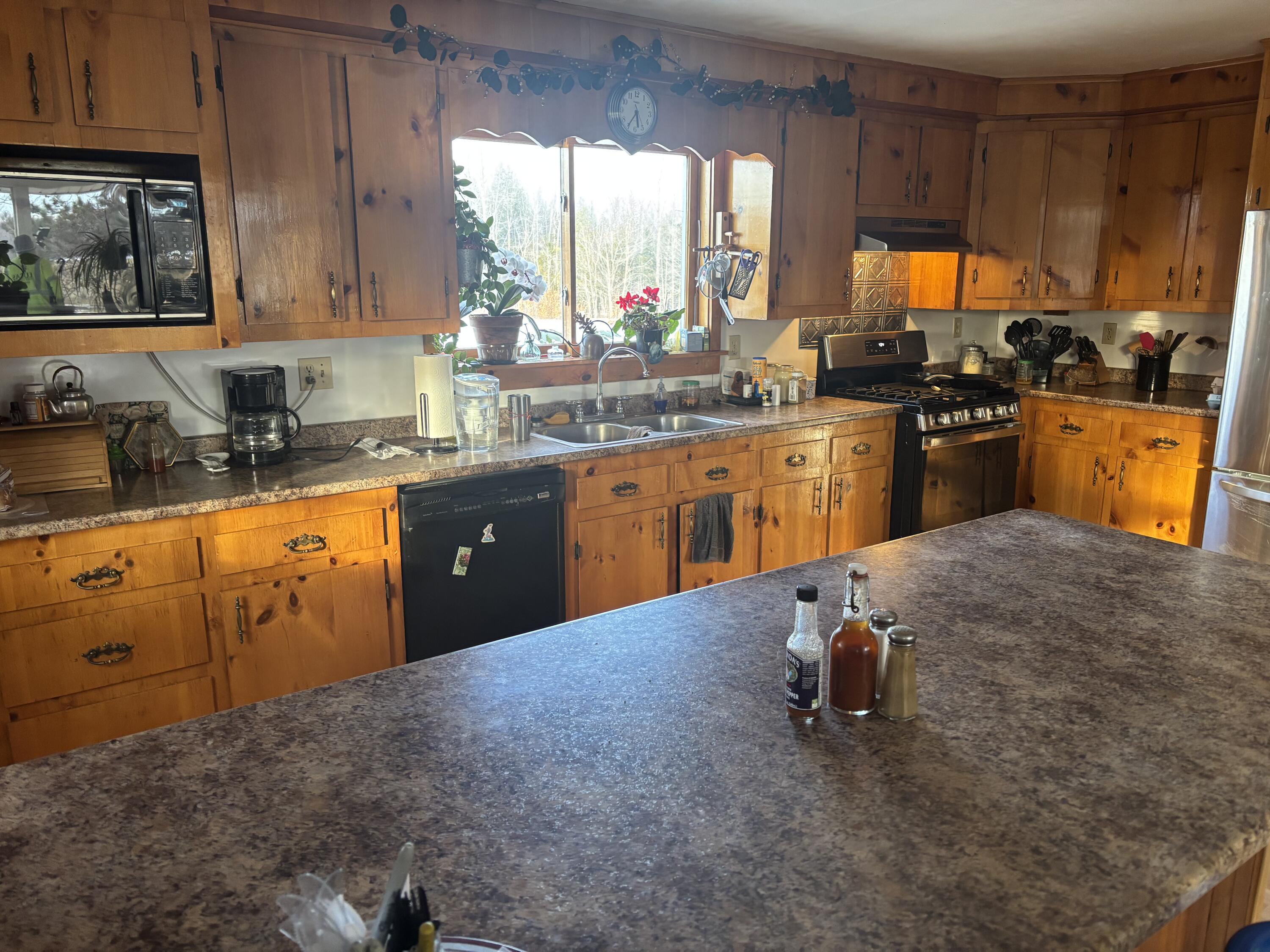 191 Wyman Road Palmyra, ME 04965 - Photo 22 of 69 IMG_1761