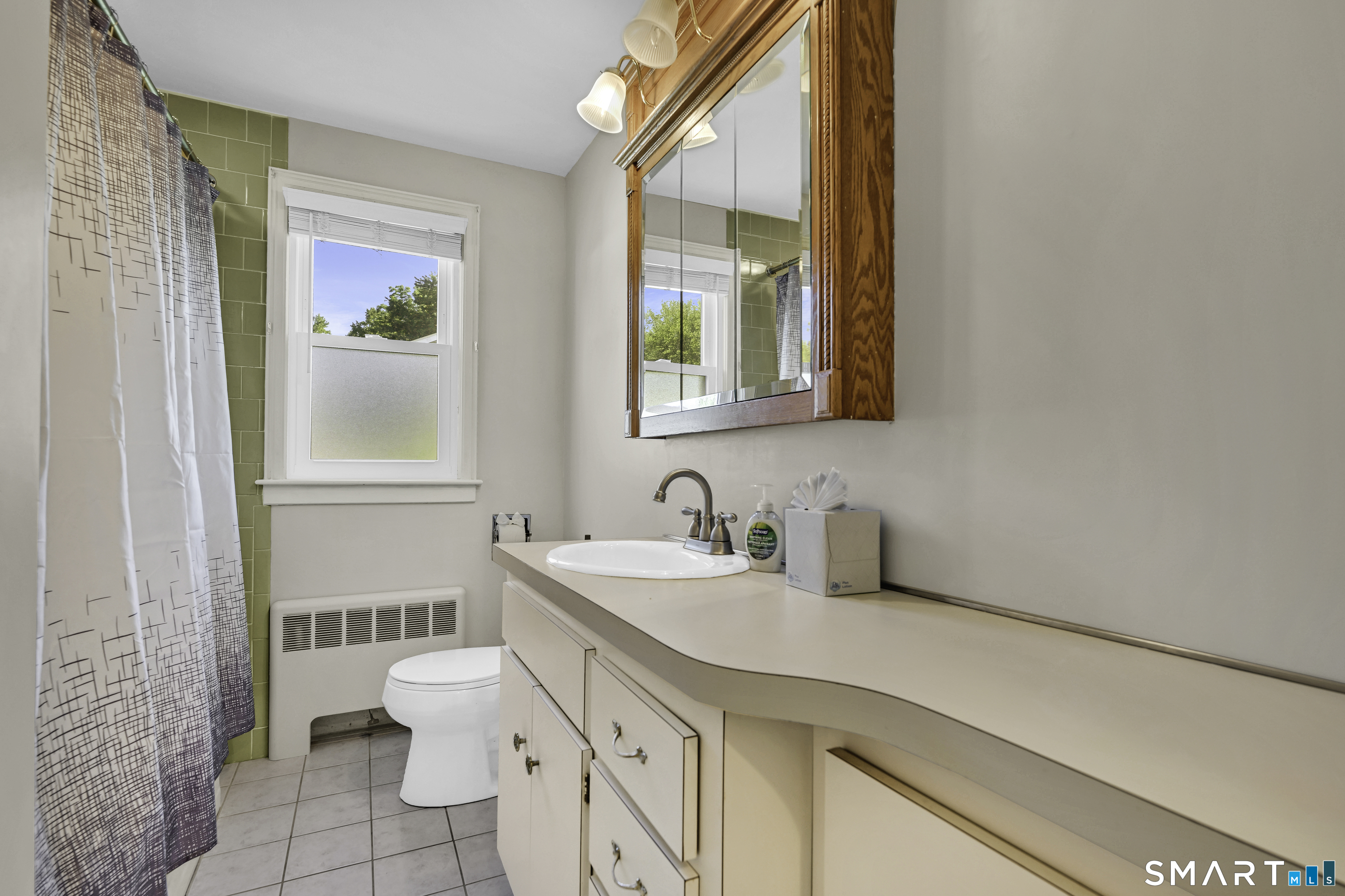161 Red Stone Hill Bristol, CT 06010 - Photo 23 of 37