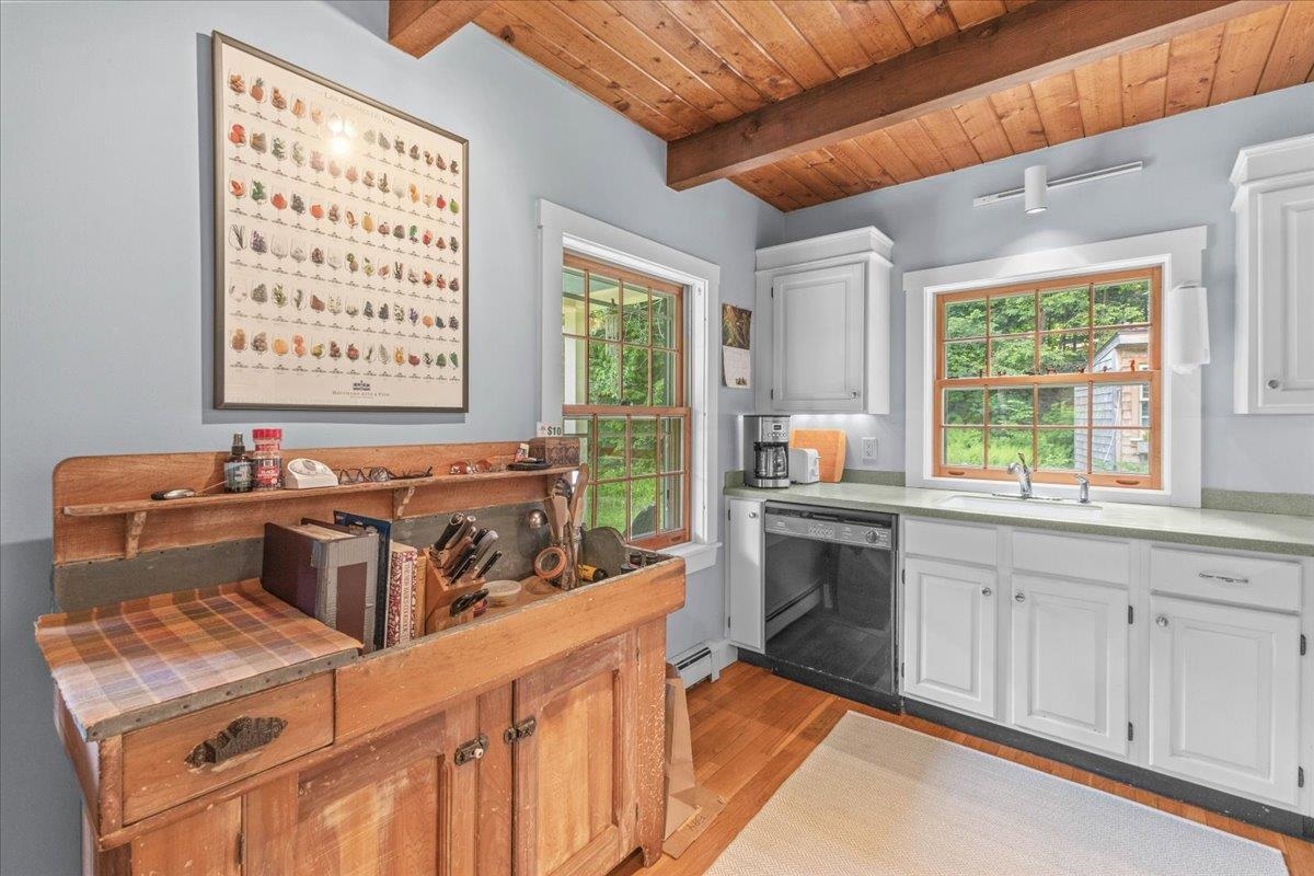 438 Gold Brook Road Stowe, VT 05672 - Photo 13 of 44