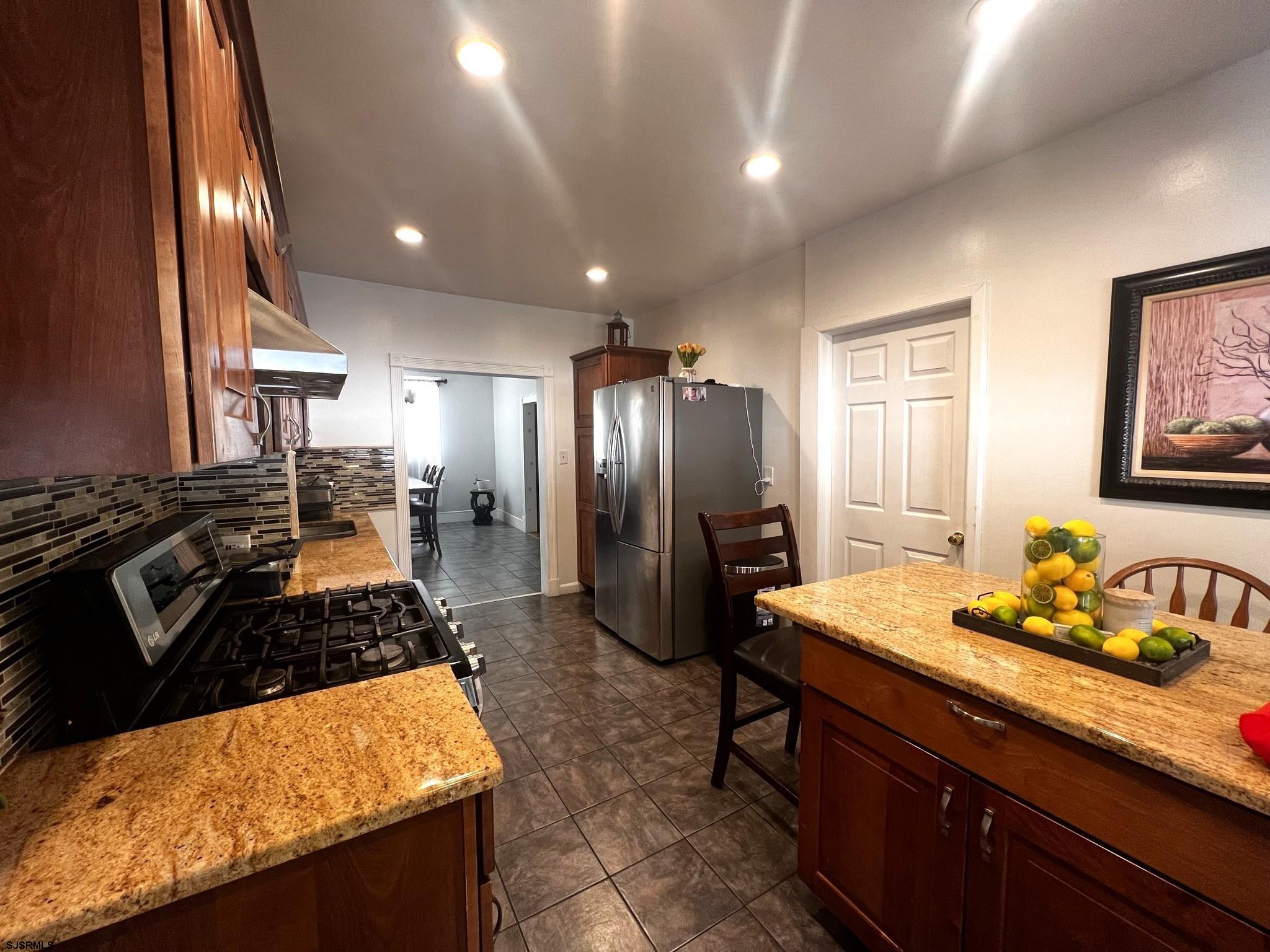 1498 West Walnut Road Vineland, NJ 08360 - Photo 5 of 29 Gallery Image 5