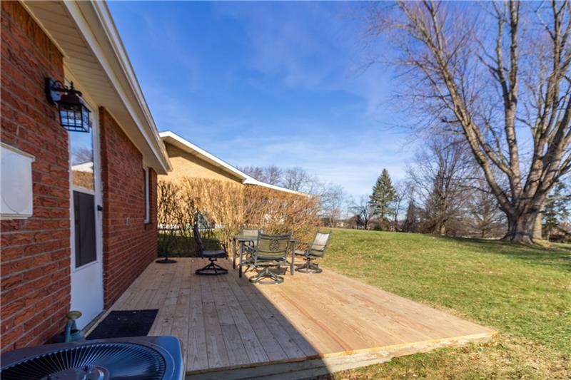 859 Lindsay Road Carnegie, PA 15106 - Photo 22 of 25 Gallery Image 22