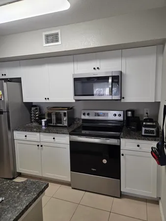 $145,000 | 131 Southwest Palm Drive, Unit 108, Port St. Lucie, FL 34986