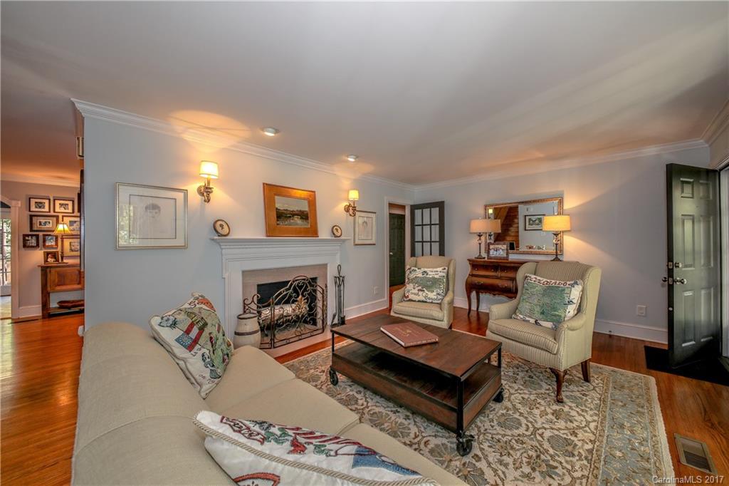 1210 Rutledge Avenue Charlotte, NC 28211 - Photo 3 of 24 Gallery Image 3