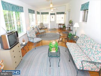 108 Pinetown Road Norristown, PA 19403 - Photo 5 of 6 Gallery Image 5
