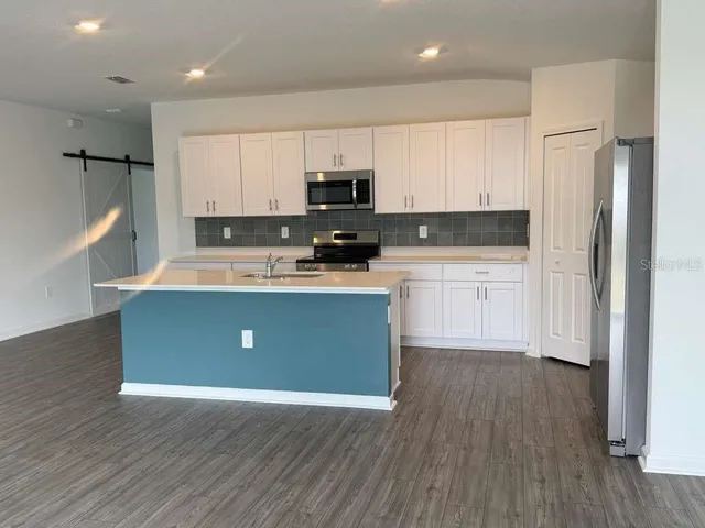 $2,400 | 8325 Southwest 42nd Circle, Ocala, FL 34473