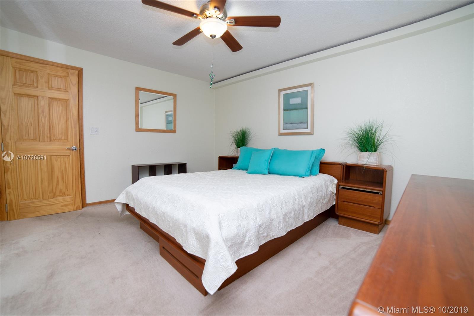 320 South Surf Road, Unit 701 Hollywood, FL 33019 - Photo 20 of 32