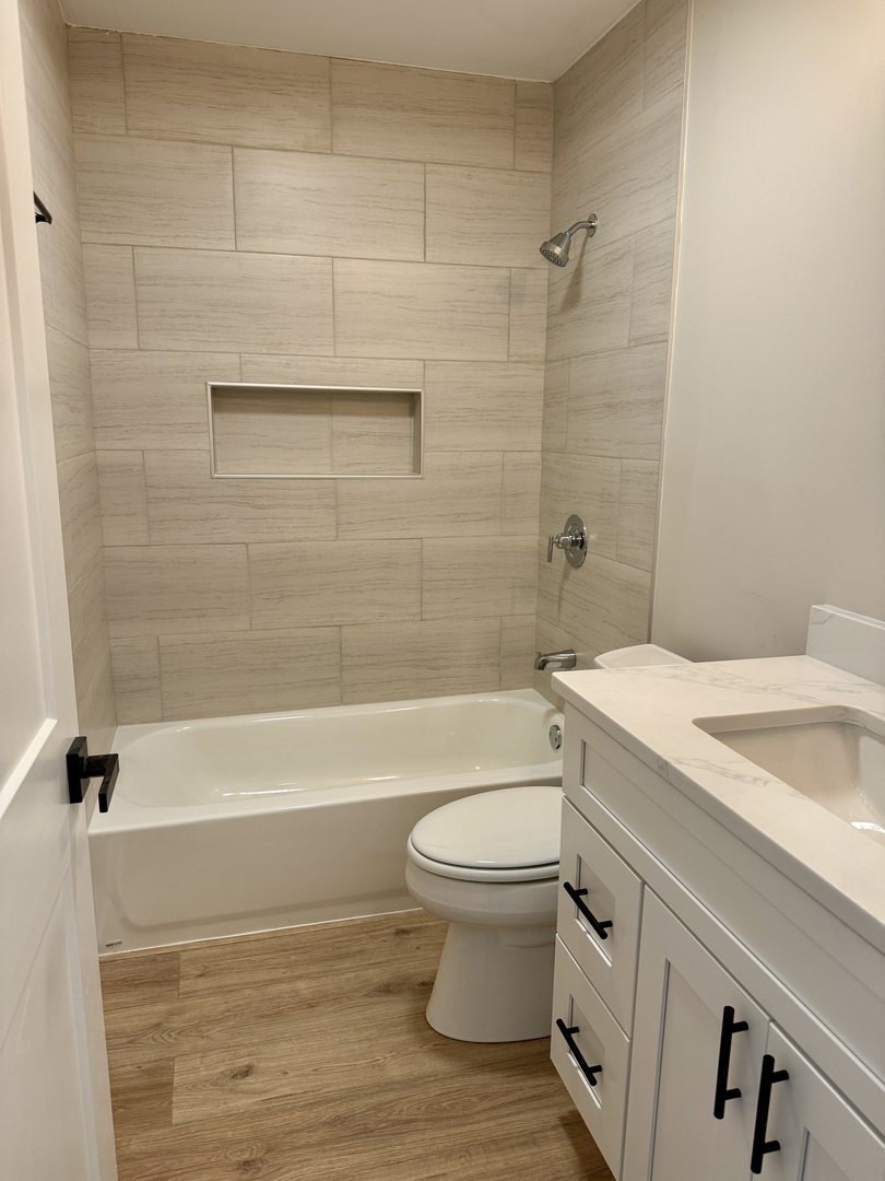 1420 Cooper Road Hoffman Estates, IL 60169 - Photo 24 of 30 Gallery Image 24
