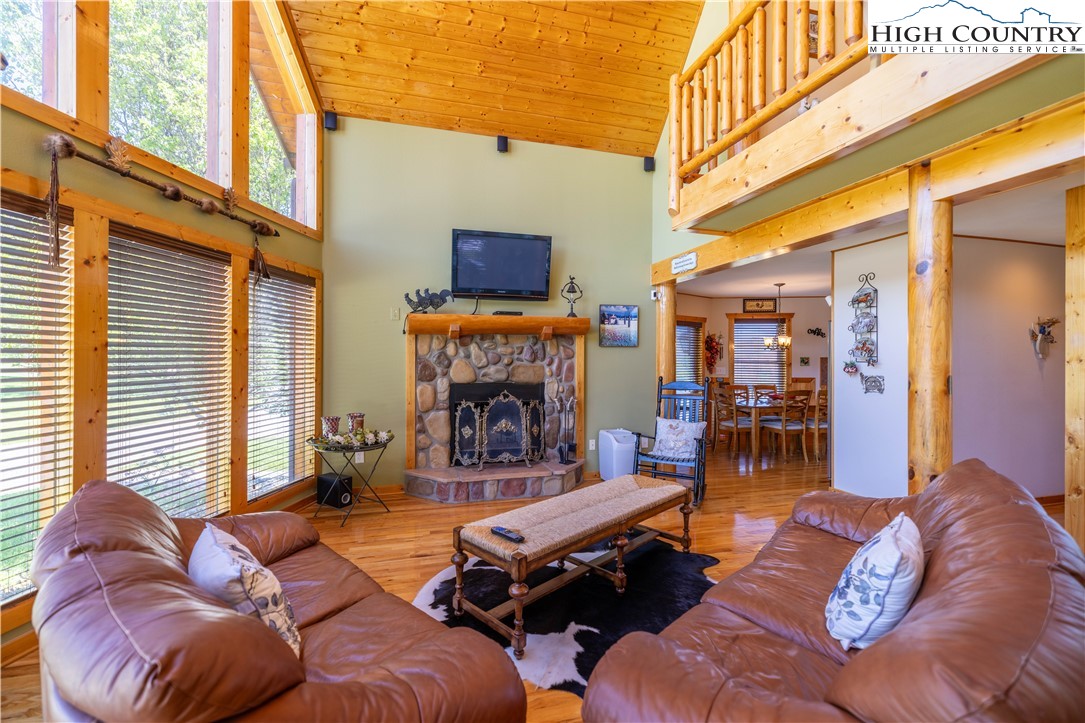 4 Chapel Ridge Circle Sparta, NC 28675 - Photo 14 of 49