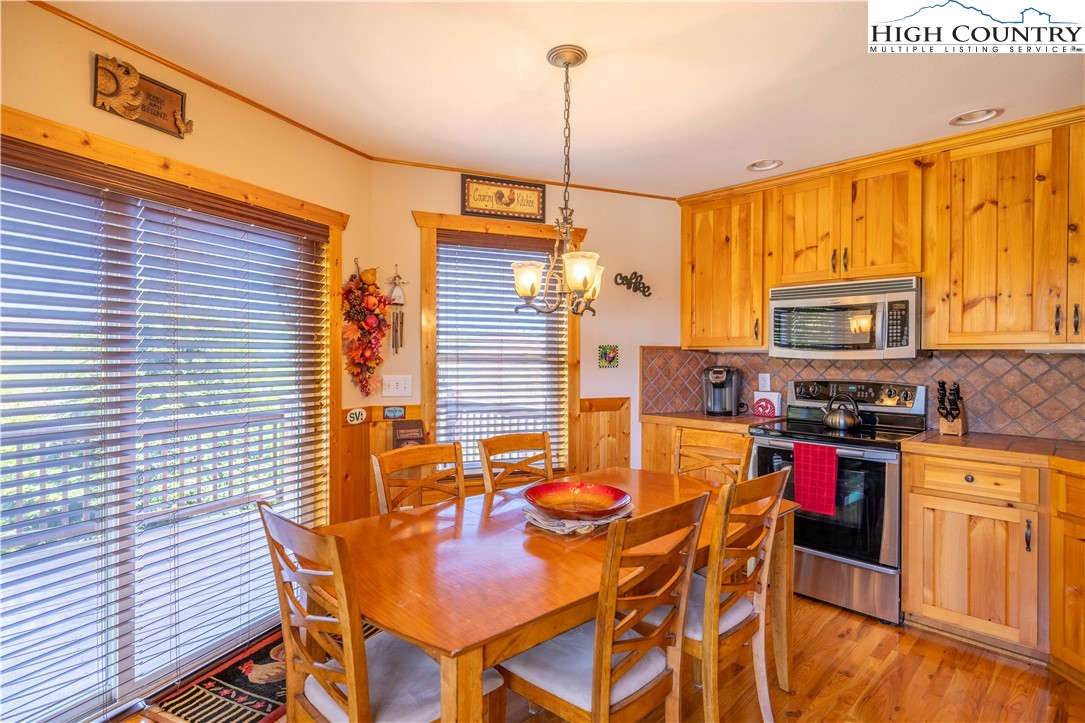 4 Chapel Ridge Circle Sparta, NC 28675 - Photo 20 of 49