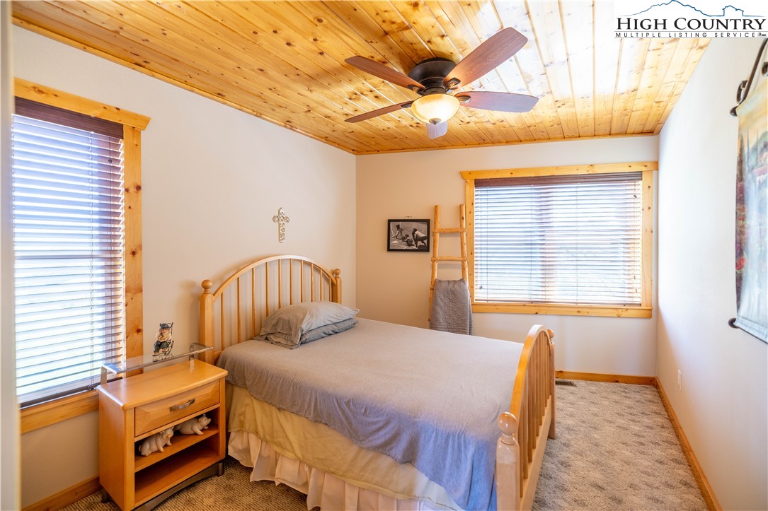 4 Chapel Ridge Circle Sparta, NC 28675 - Photo 23 of 49