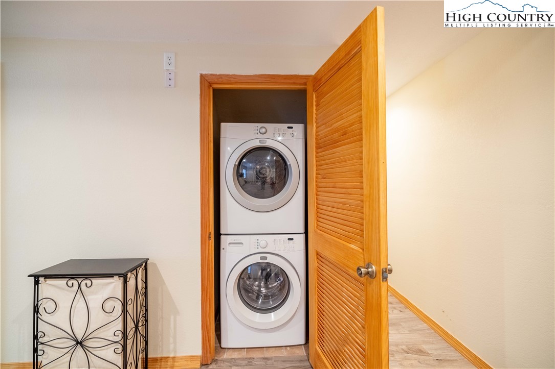 4 Chapel Ridge Circle Sparta, NC 28675 - Photo 38 of 49