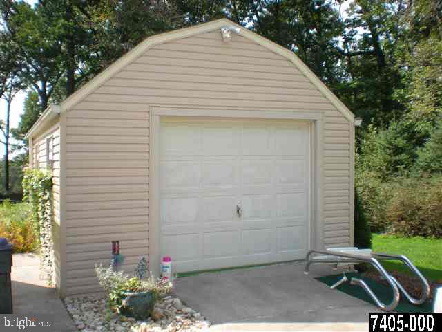 115 Kendale Road Red Lion, PA 17356 - Photo 4 of 25 Gallery Image 4