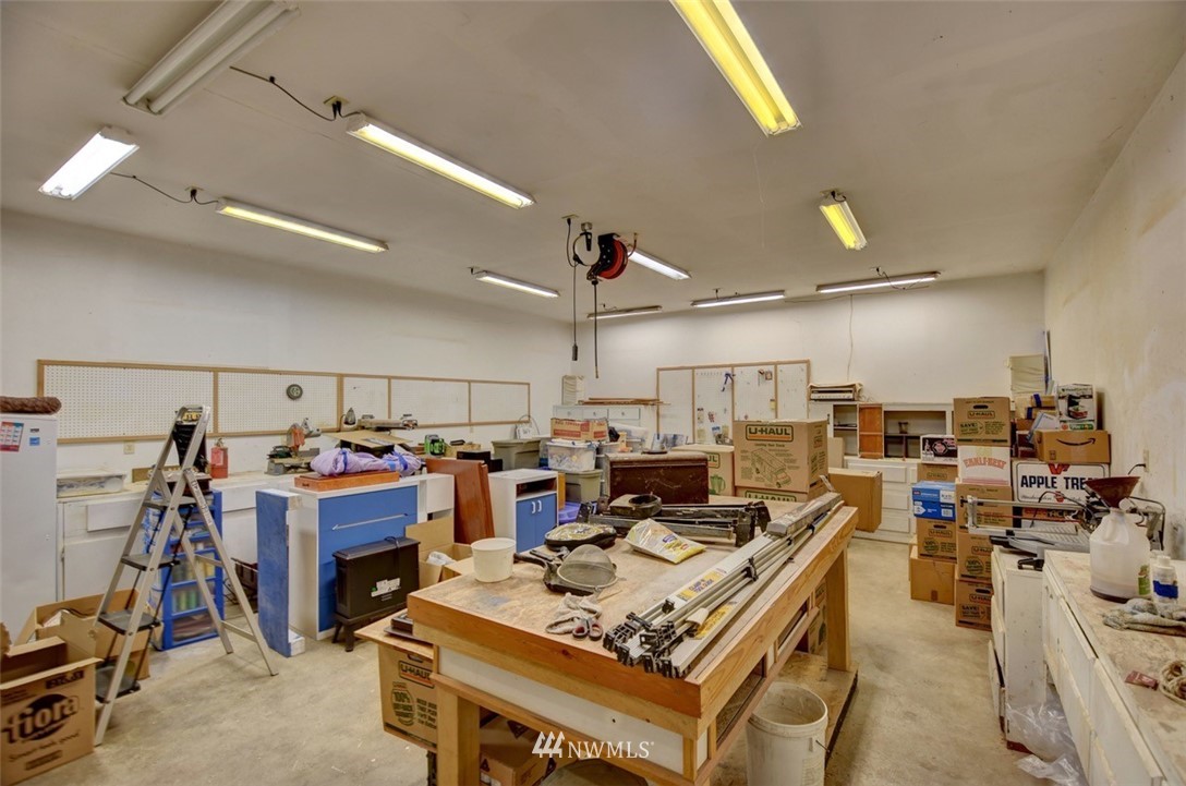 238 Stowell Road Salkum, WA 98582 - Photo 20 of 26 a view of a room with gym equipment