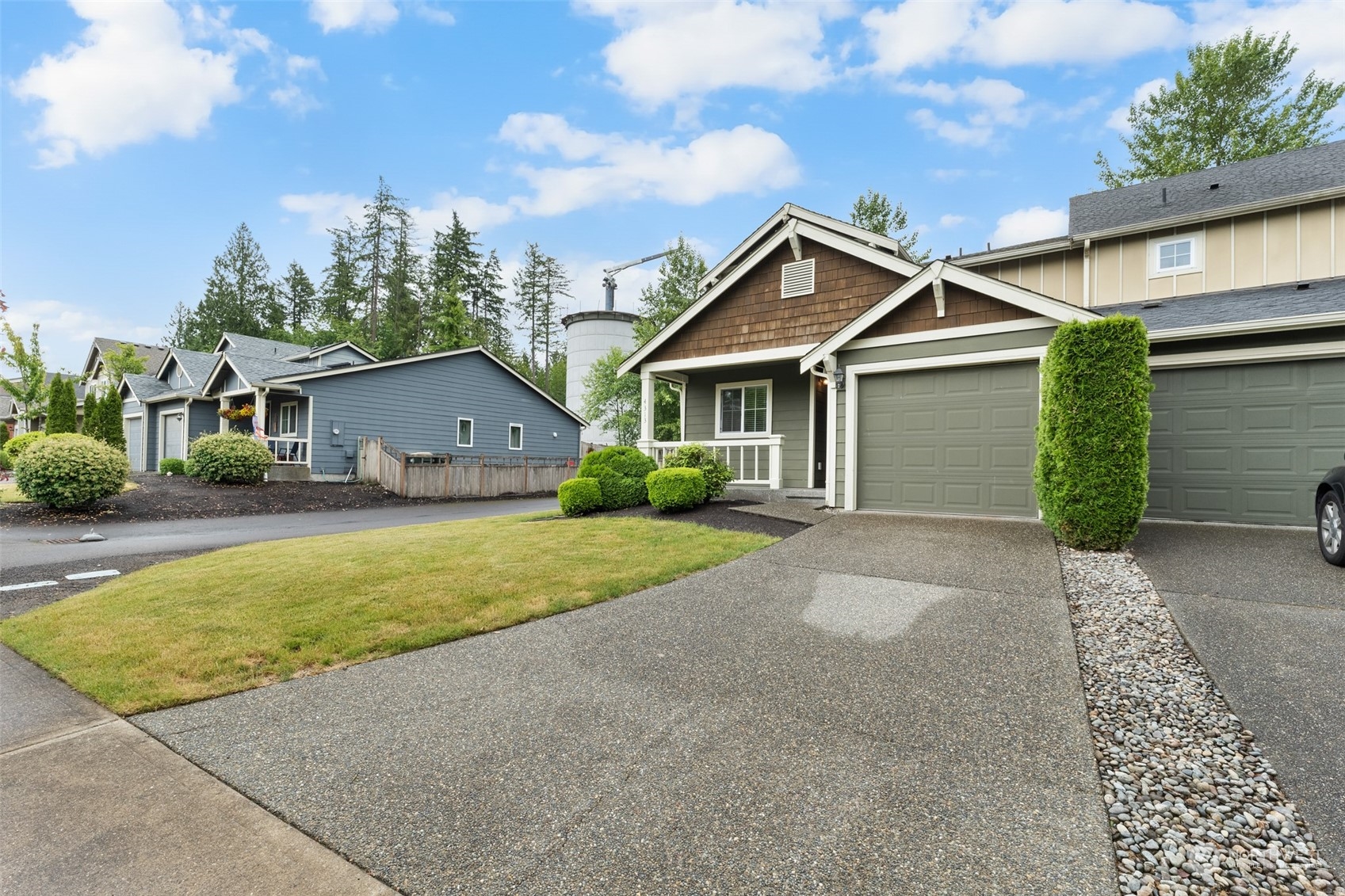 4313 Roxanna Loop Southeast Lacey, WA 98503 - Photo 5 of 30 Gallery Image 5