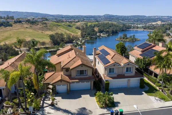 an aerial view of multiple house