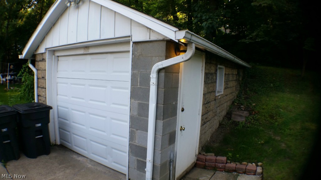 1628 Manchester Road Akron, OH 44314 - Photo 21 of 23 Gallery Image 21