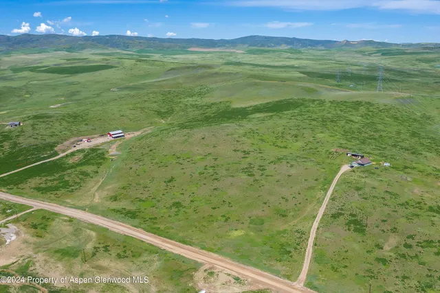 a view of an outdoor space and a yard