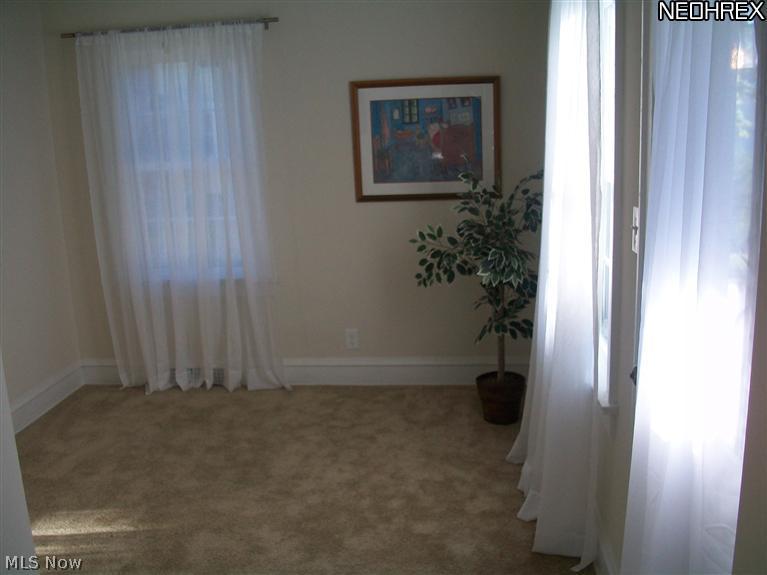 3616 Pennington Road Cleveland, OH 44120 - Photo 5 of 10