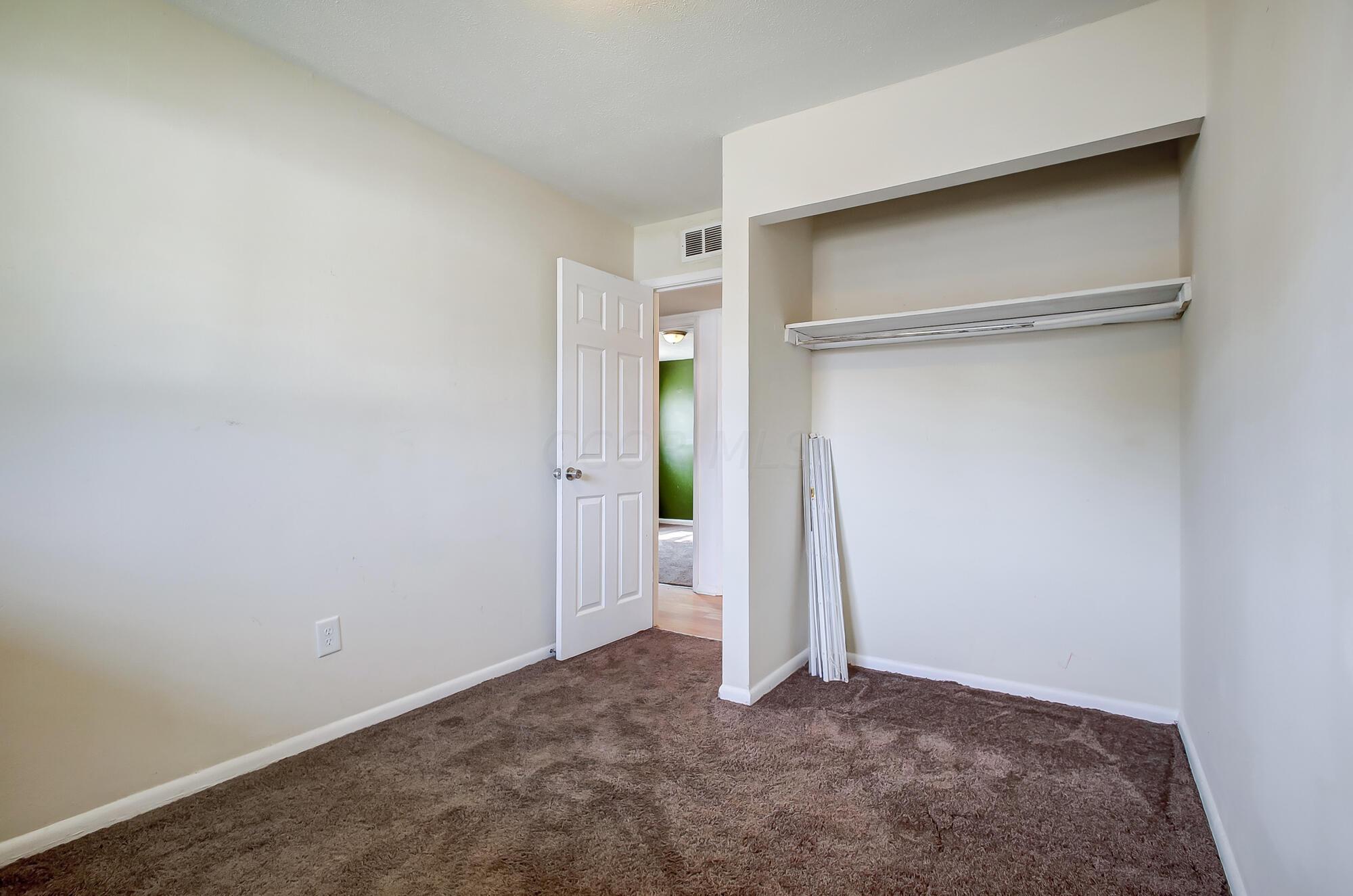 965 Hilock Road Columbus, OH 43207 - Photo 26 of 31 024