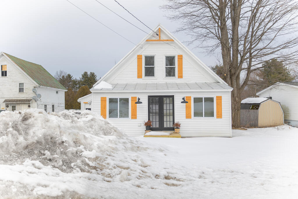 290 Farmington Falls Road Farmington, ME 04938 - Photo 39 of 41 sandyriverrealty-3